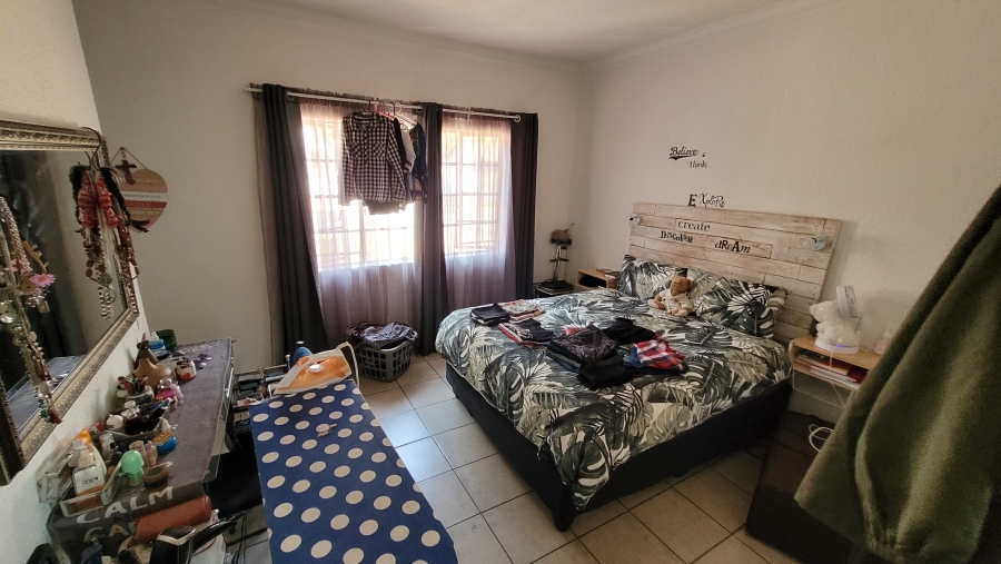 3 Bedroom Property for Sale in Stonehenge Mpumalanga