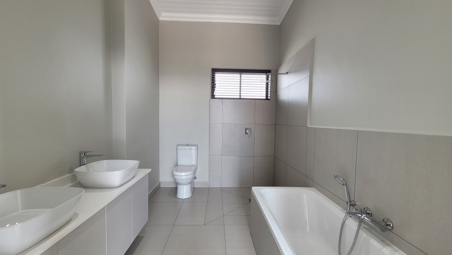 3 Bedroom Property for Sale in Sonheuwel Mpumalanga