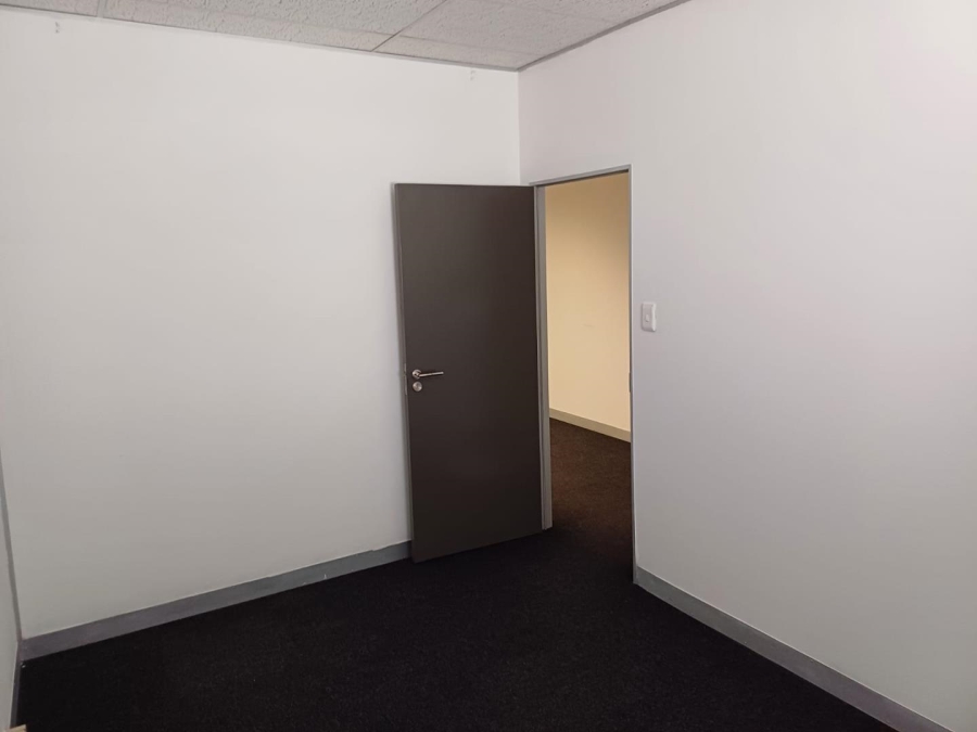 To Let Commercial Property for Rent in Nelspruit Mpumalanga