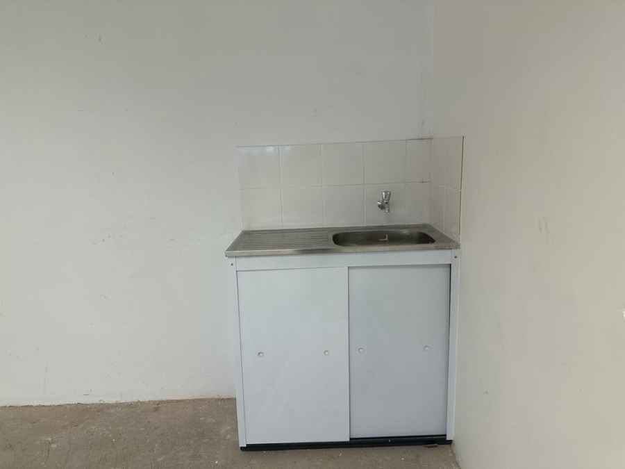 To Let commercial Property for Rent in Die Heuwel Mpumalanga