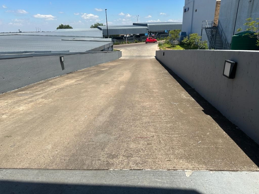 To Let commercial Property for Rent in Die Heuwel Mpumalanga