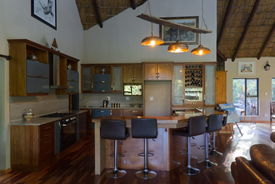 6 Bedroom Property for Sale in Granite Hill Mpumalanga