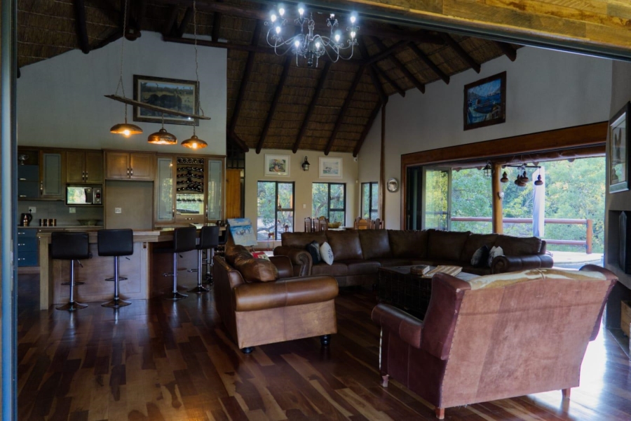 6 Bedroom Property for Sale in Granite Hill Mpumalanga