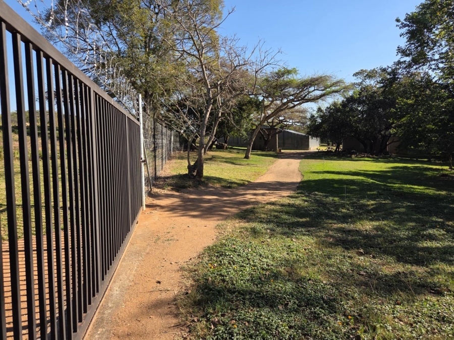 6 Bedroom Property for Sale in Granite Hill Mpumalanga