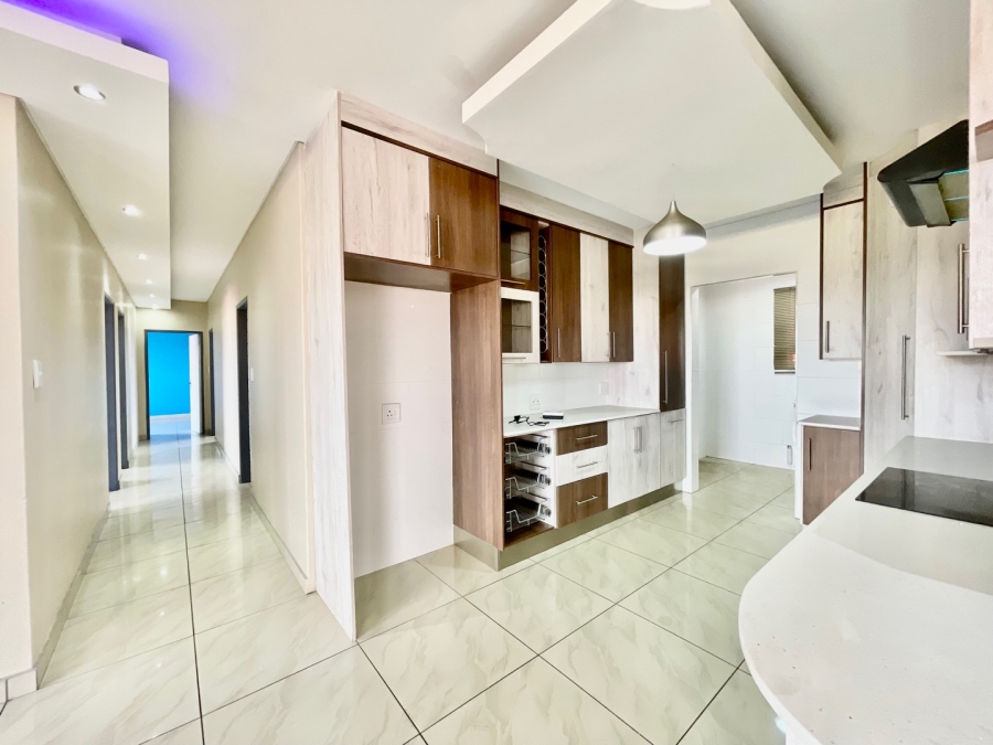 To Let 4 Bedroom Property for Rent in Aerorand Mpumalanga