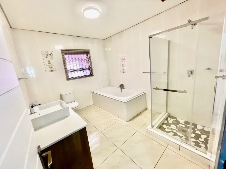 To Let 4 Bedroom Property for Rent in Aerorand Mpumalanga