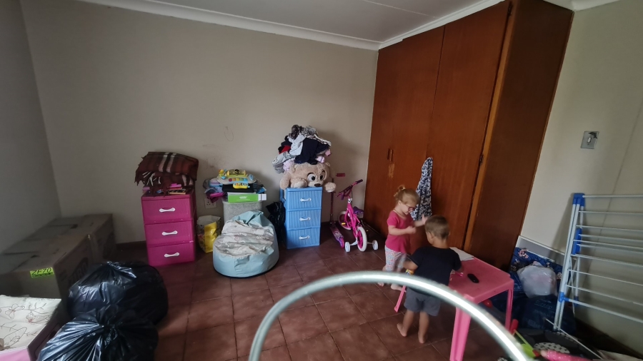 To Let 2 Bedroom Property for Rent in Cosmosrand Mpumalanga