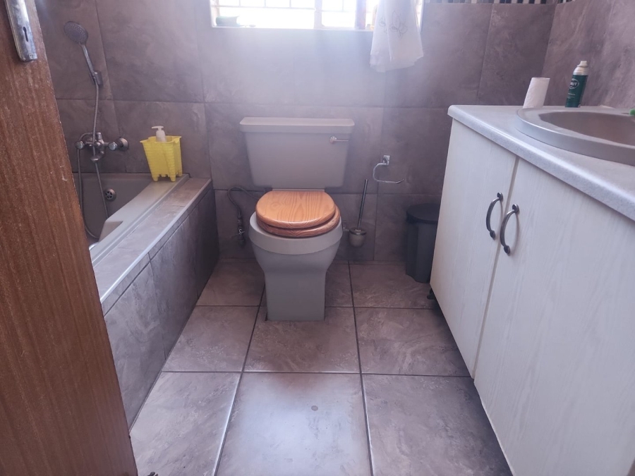 2 Bedroom Property for Sale in Meyerville Mpumalanga