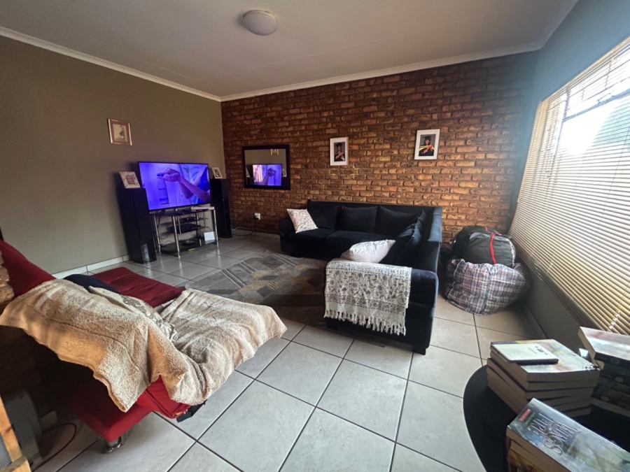 3 Bedroom Property for Sale in Middelburg Central Mpumalanga