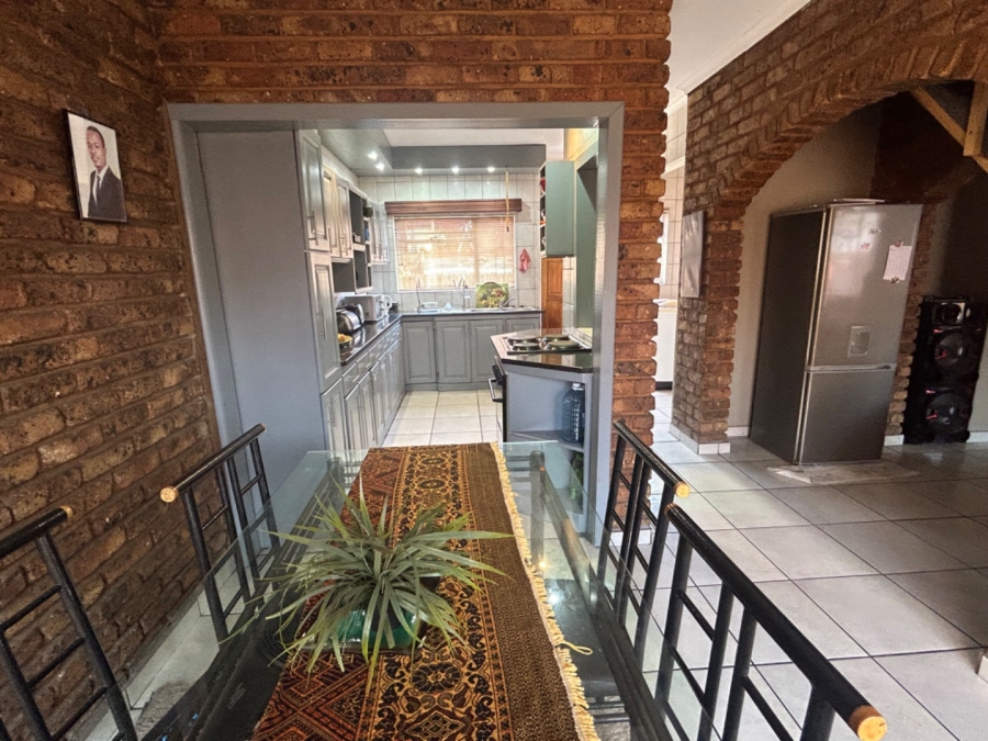 3 Bedroom Property for Sale in Middelburg Central Mpumalanga