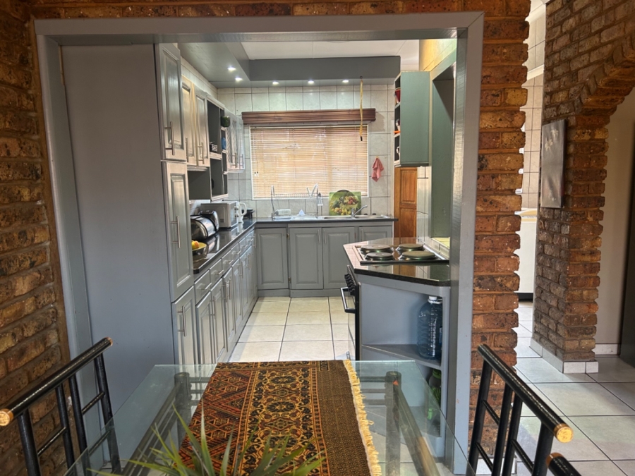 3 Bedroom Property for Sale in Middelburg Central Mpumalanga