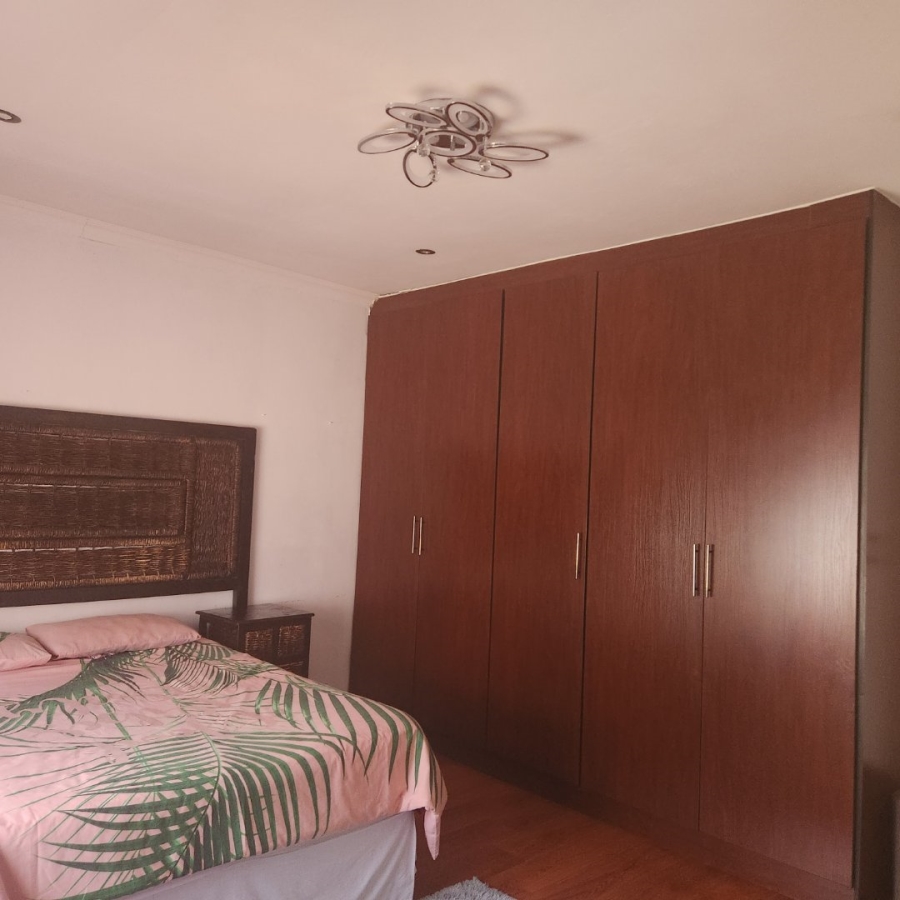 4 Bedroom Property for Sale in Standerton Mpumalanga