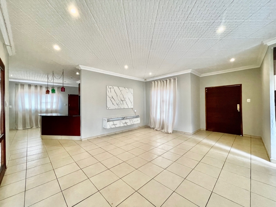 4 Bedroom Property for Sale in Aerorand Mpumalanga