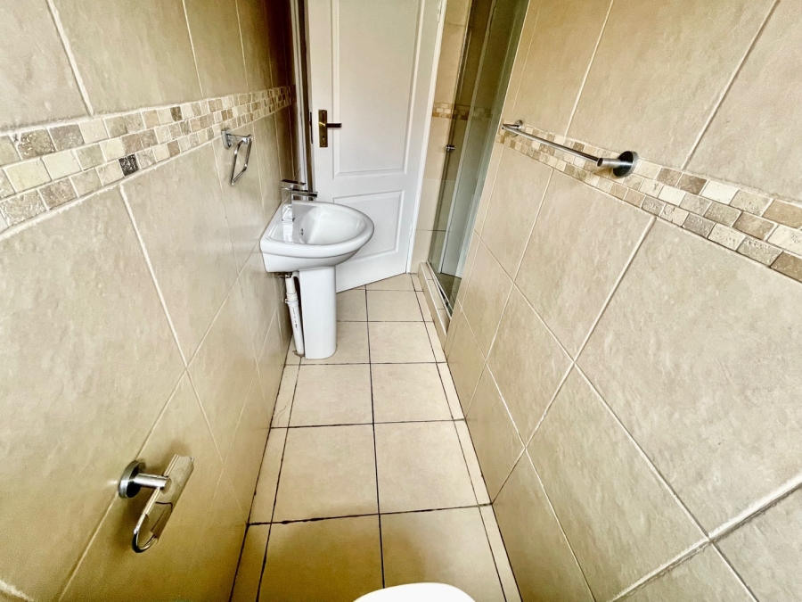 4 Bedroom Property for Sale in Aerorand Mpumalanga