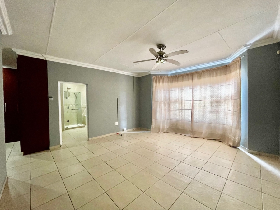 4 Bedroom Property for Sale in Aerorand Mpumalanga