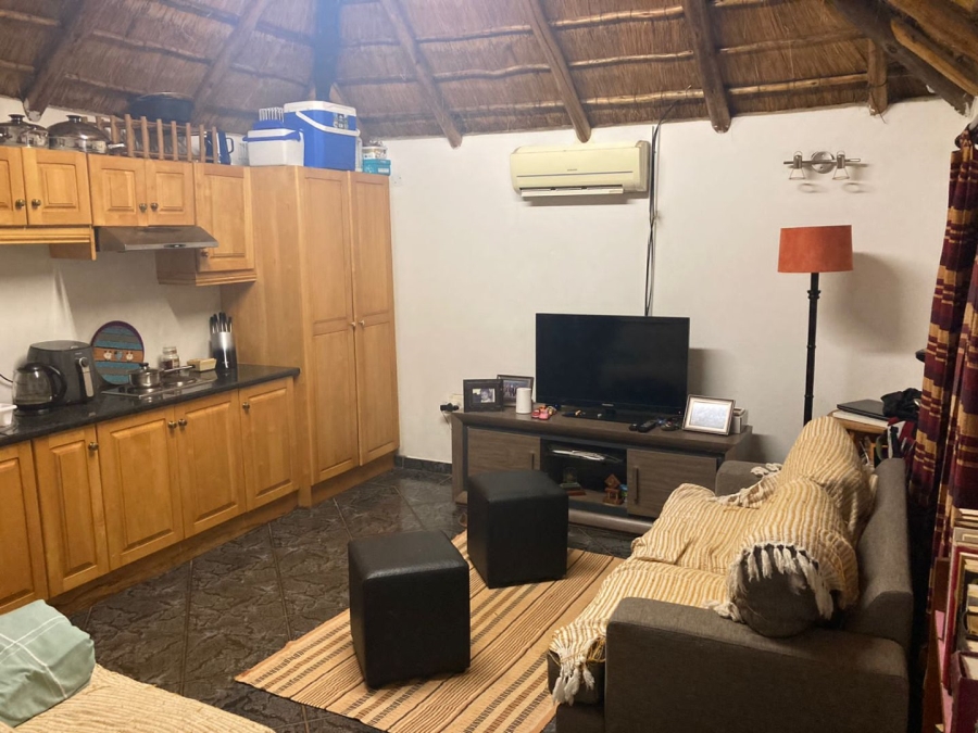 To Let 1 Bedroom Property for Rent in White River AH Mpumalanga