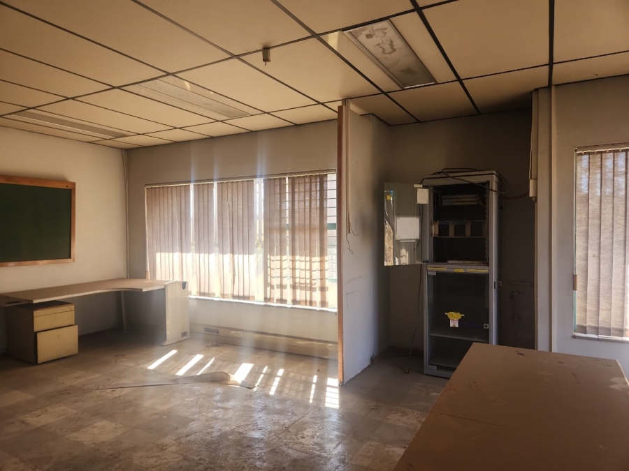 To Let Commercial Property for Rent in Standerton Rural Mpumalanga