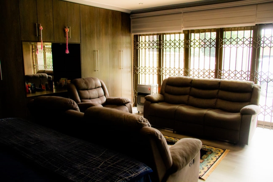 5 Bedroom Property for Sale in Meyerville Mpumalanga