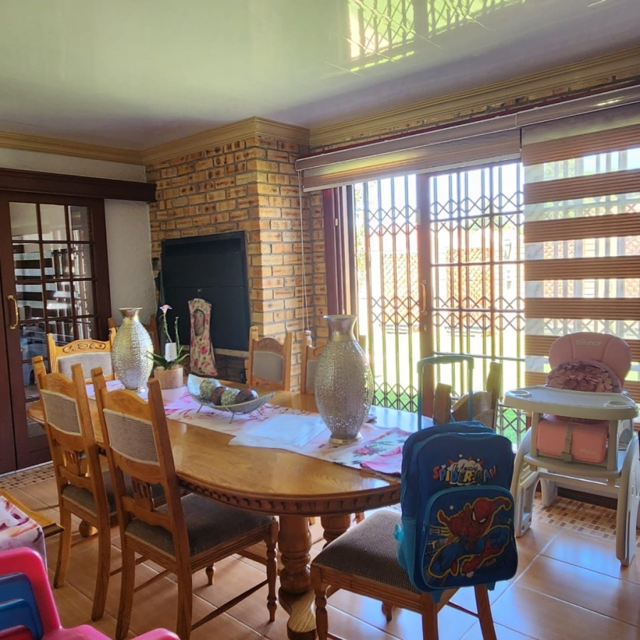 5 Bedroom Property for Sale in Meyerville Mpumalanga