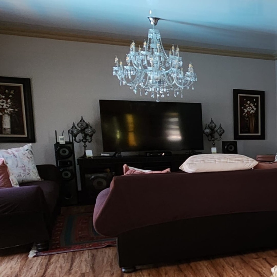 5 Bedroom Property for Sale in Meyerville Mpumalanga