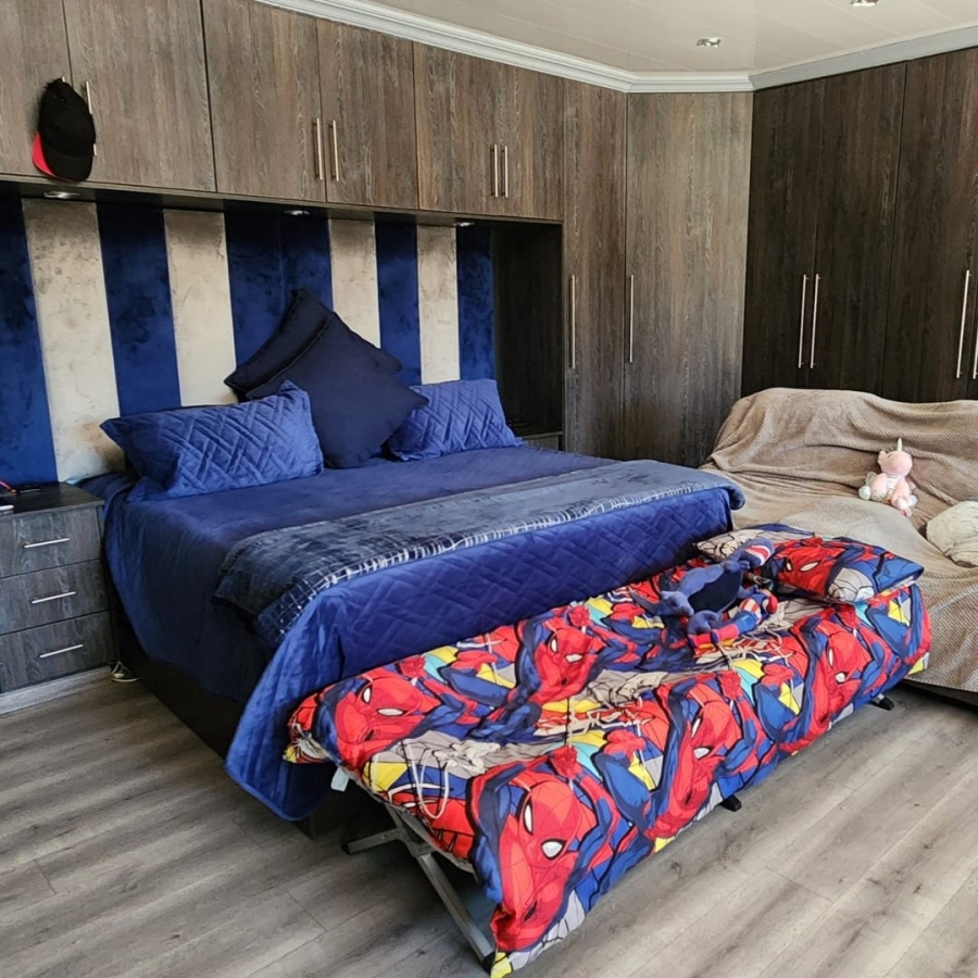 5 Bedroom Property for Sale in Meyerville Mpumalanga
