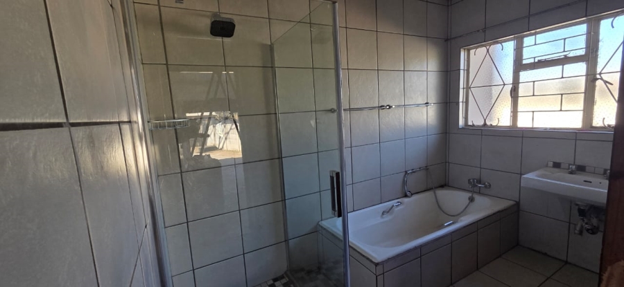 To Let 2 Bedroom Property for Rent in Meyerville Mpumalanga