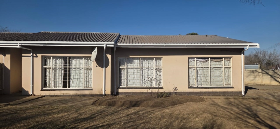 To Let 2 Bedroom Property for Rent in Meyerville Mpumalanga