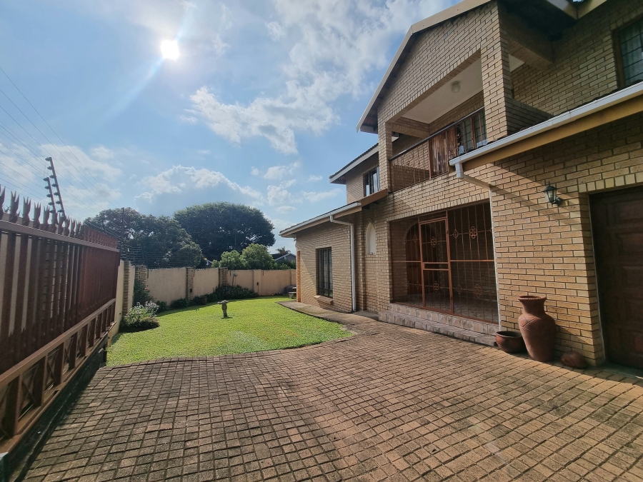 4 Bedroom Property for Sale in White River Ext 18 Mpumalanga