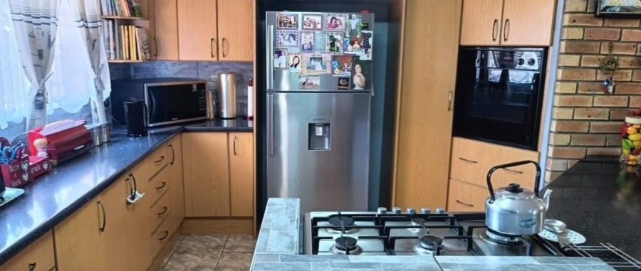 4 Bedroom Property for Sale in Eloff Mpumalanga