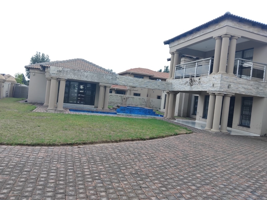 7 Bedroom Property for Sale in Reyno Ridge Mpumalanga