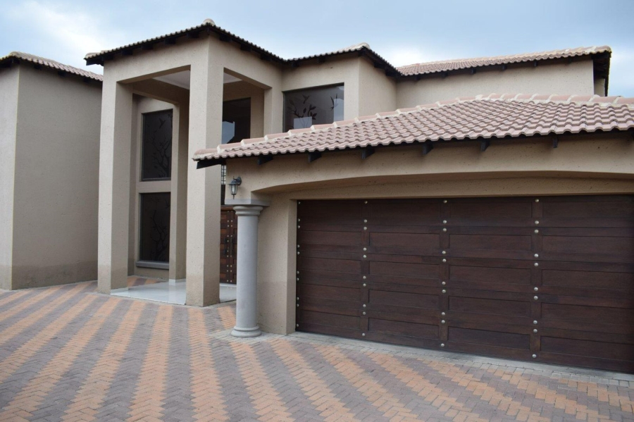 4 Bedroom Property for Sale in Reyno Ridge Mpumalanga