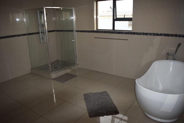 4 Bedroom Property for Sale in Reyno Ridge Mpumalanga