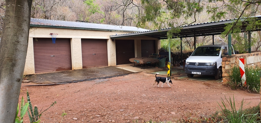 Commercial Property for Sale in Emgwenya Mpumalanga