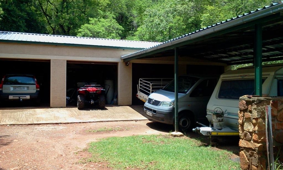 Commercial Property for Sale in Emgwenya Mpumalanga