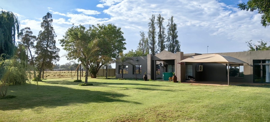 3 Bedroom Property for Sale in Eloff Mpumalanga