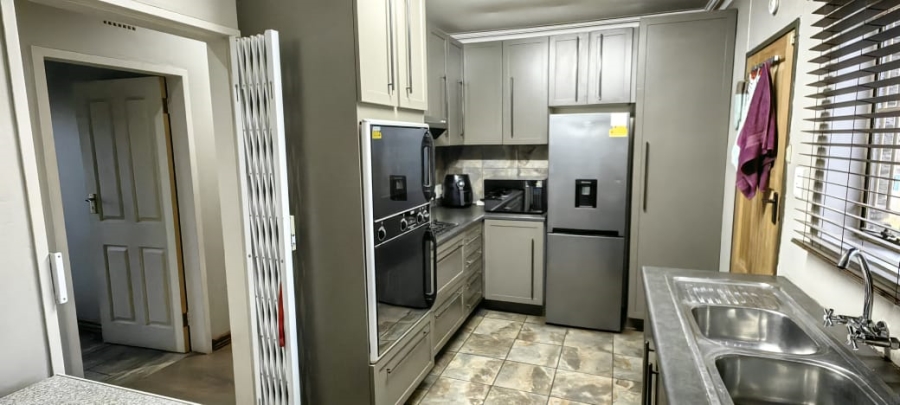 3 Bedroom Property for Sale in Eloff Mpumalanga