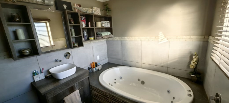 3 Bedroom Property for Sale in Eloff Mpumalanga