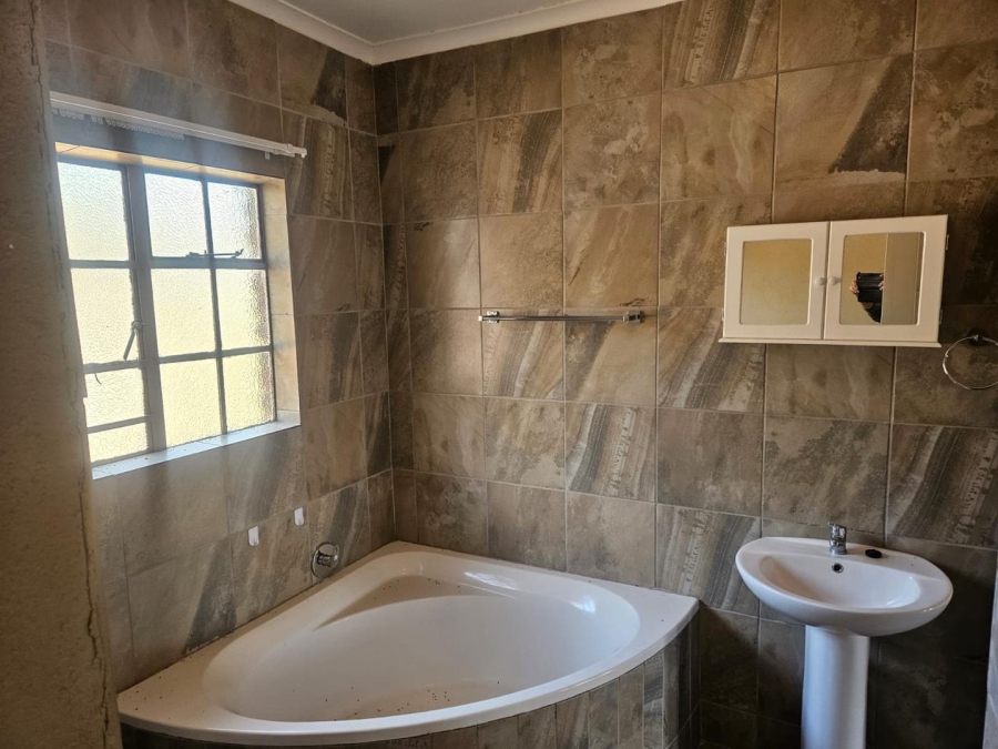 3 Bedroom Property for Sale in Nelspruit Rural Mpumalanga