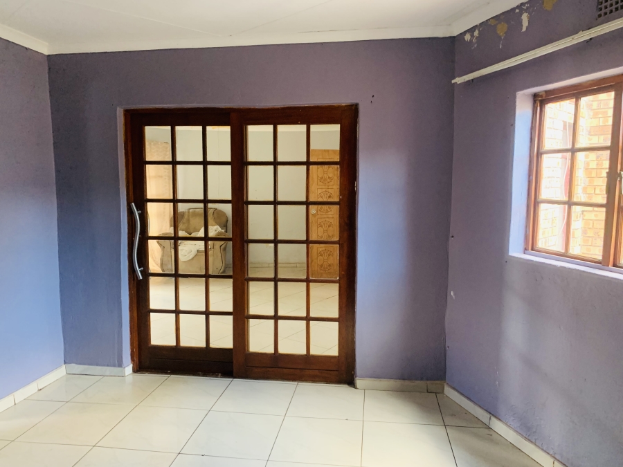 3 Bedroom Property for Sale in Mineralia Mpumalanga