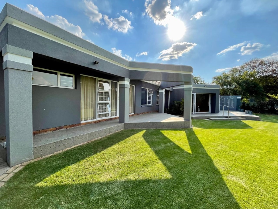 4 Bedroom Property for Sale in Suidheuwel Mpumalanga