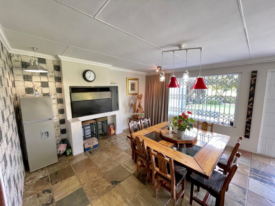 4 Bedroom Property for Sale in Suidheuwel Mpumalanga