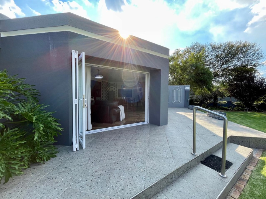 4 Bedroom Property for Sale in Suidheuwel Mpumalanga