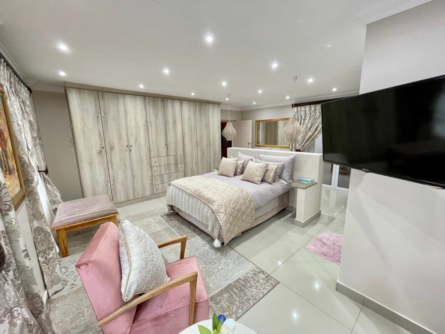 4 Bedroom Property for Sale in Suidheuwel Mpumalanga