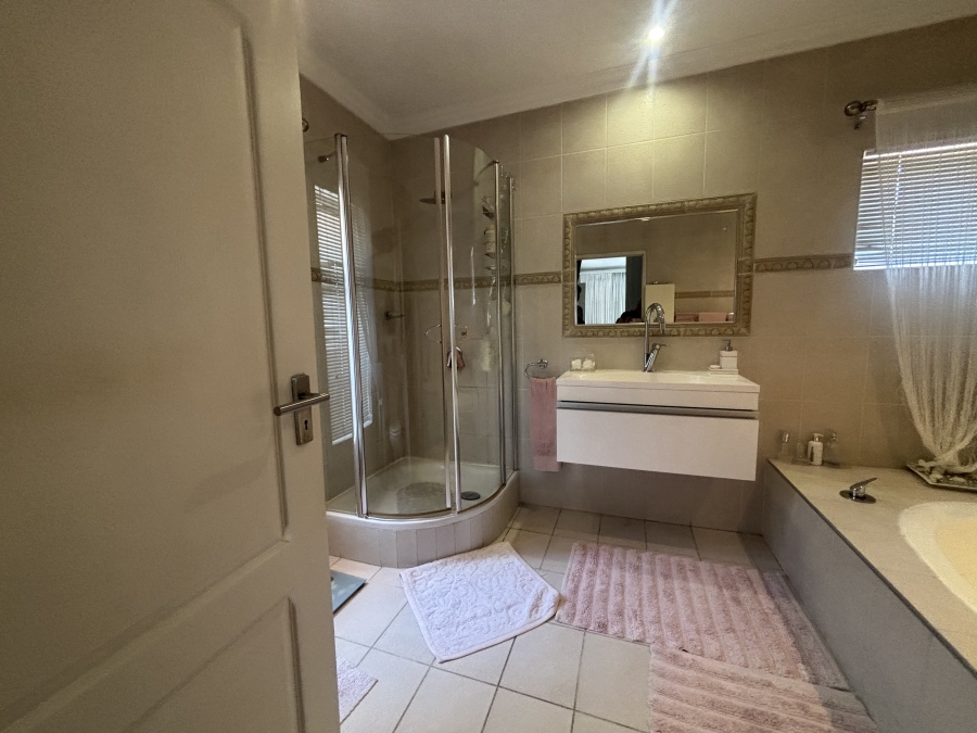 3 Bedroom Property for Sale in Die Heuwel Mpumalanga