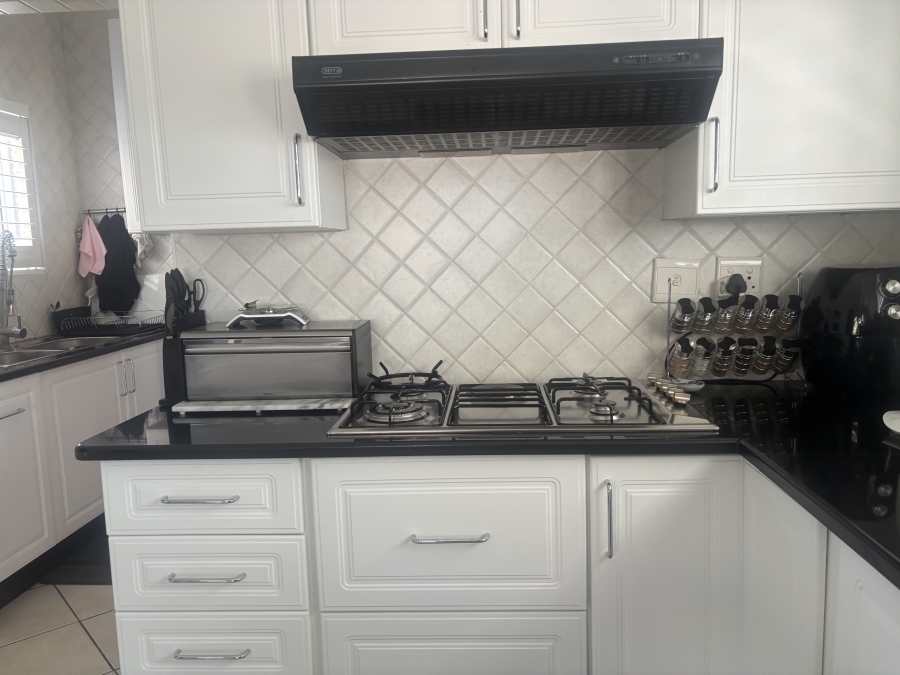 3 Bedroom Property for Sale in Die Heuwel Mpumalanga