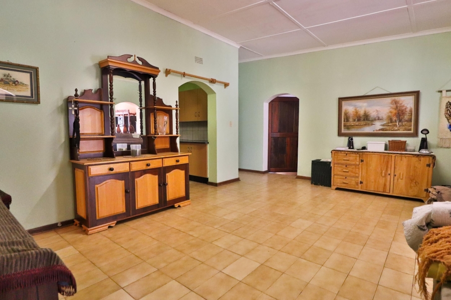 4 Bedroom Property for Sale in Hectorspruit Mpumalanga