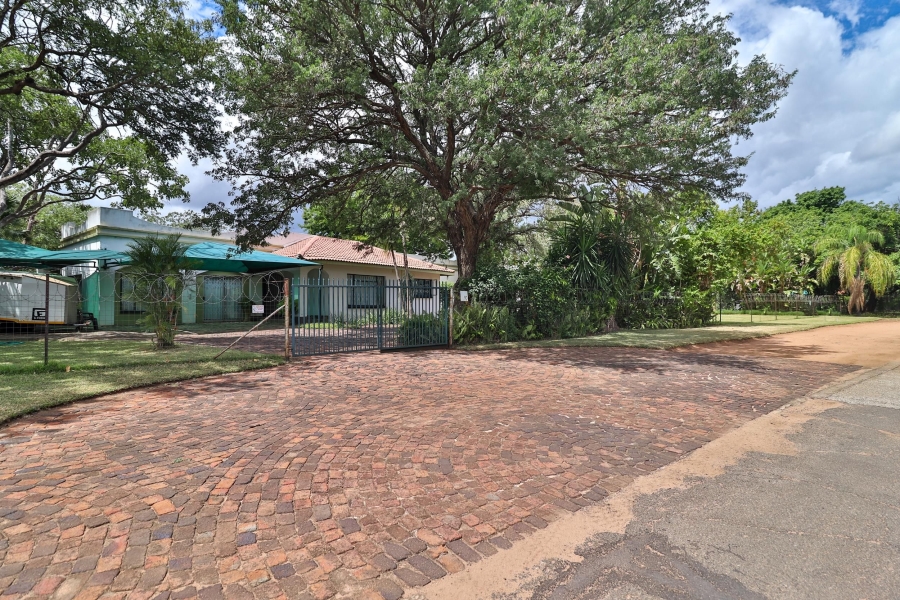4 Bedroom Property for Sale in Hectorspruit Mpumalanga
