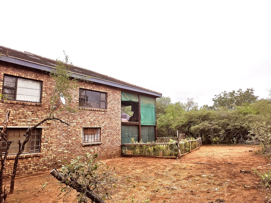 3 Bedroom Property for Sale in Marloth Park Mpumalanga