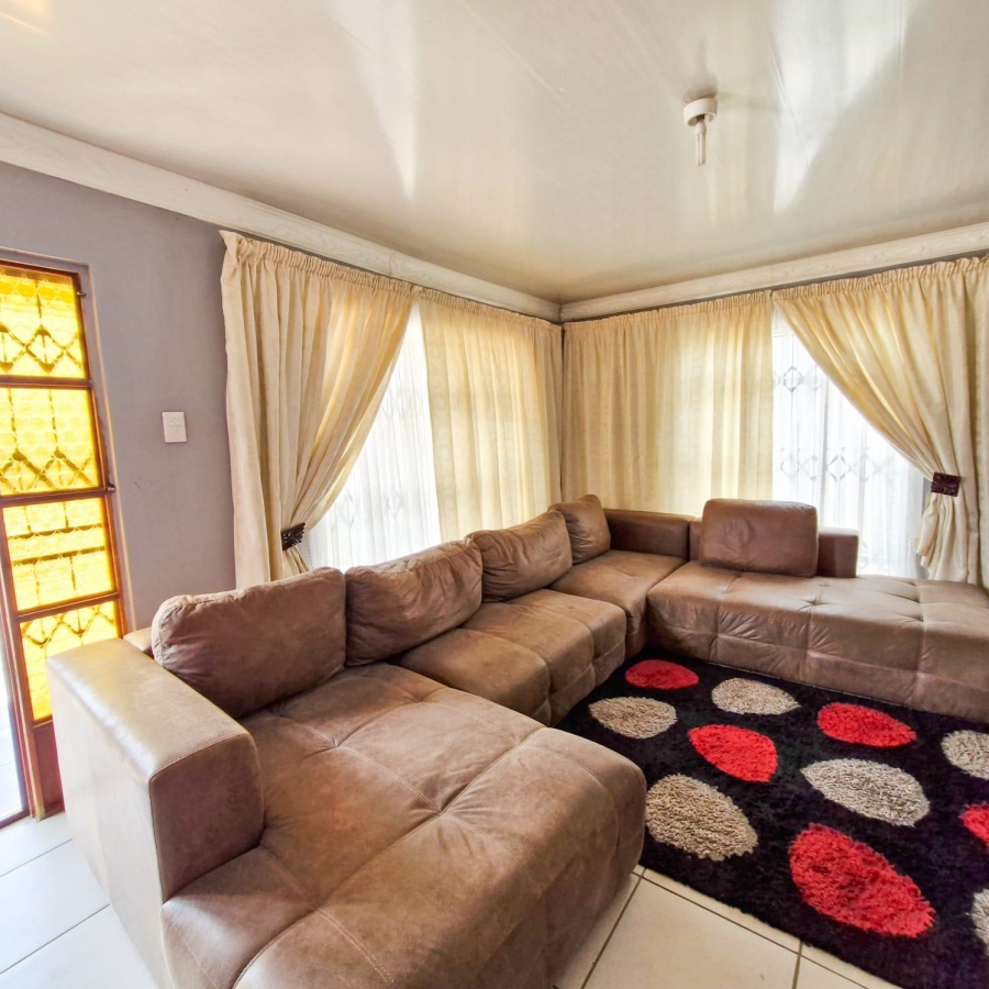 3 Bedroom Property for Sale in Embalenhle Mpumalanga