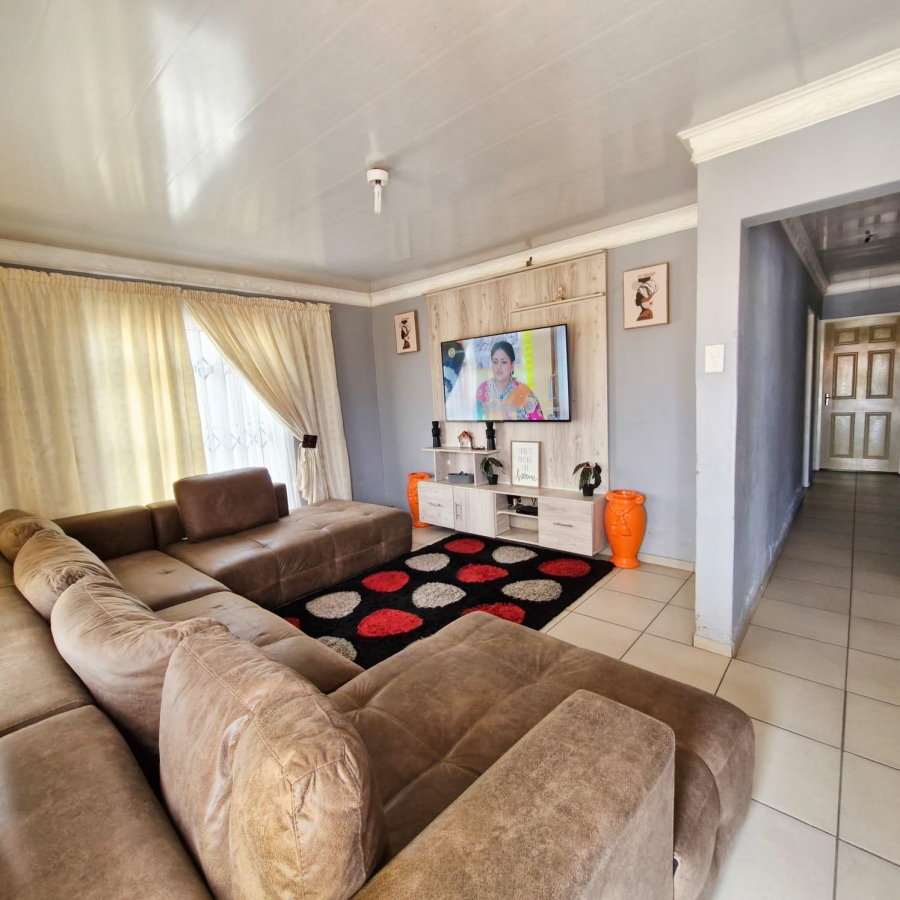 3 Bedroom Property for Sale in Embalenhle Mpumalanga